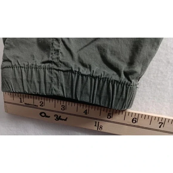 Eddie Bauer Women Pants Size 8 Mility Green Cargo Capri Hiking Cotton Blend - Picture 11 of 11